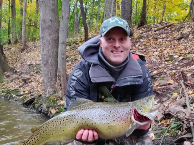 CT Pin Fishing Guide Service